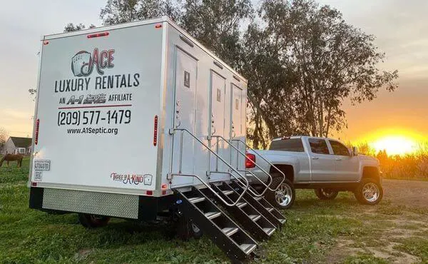 Portable Luxury Toilet Rentals Knights Ferry